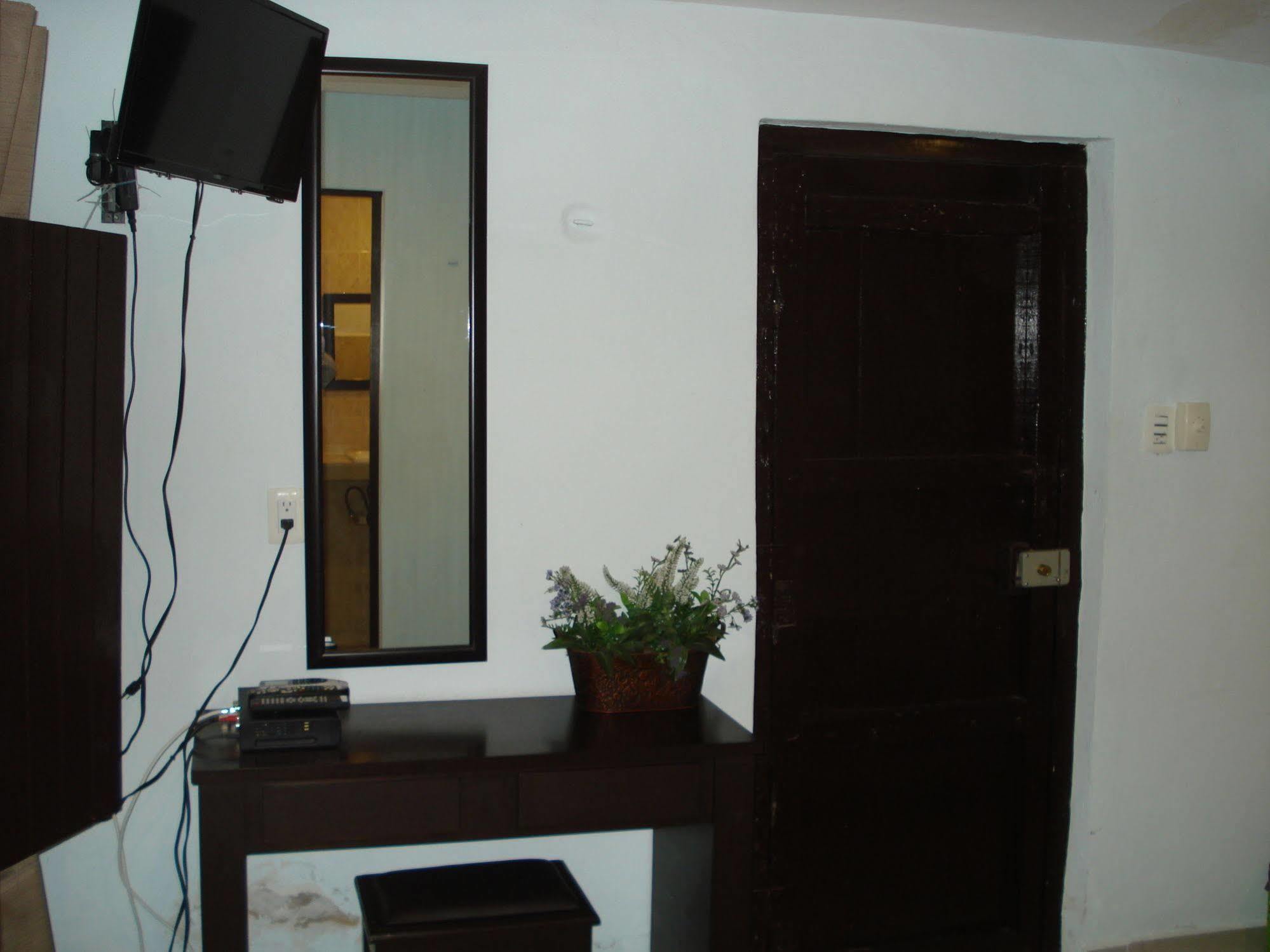 Viatger Inn Campeche Exterior photo